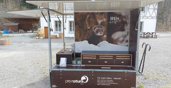 Das Naturmobil vor dem Besucherzentrum in Sihlwald